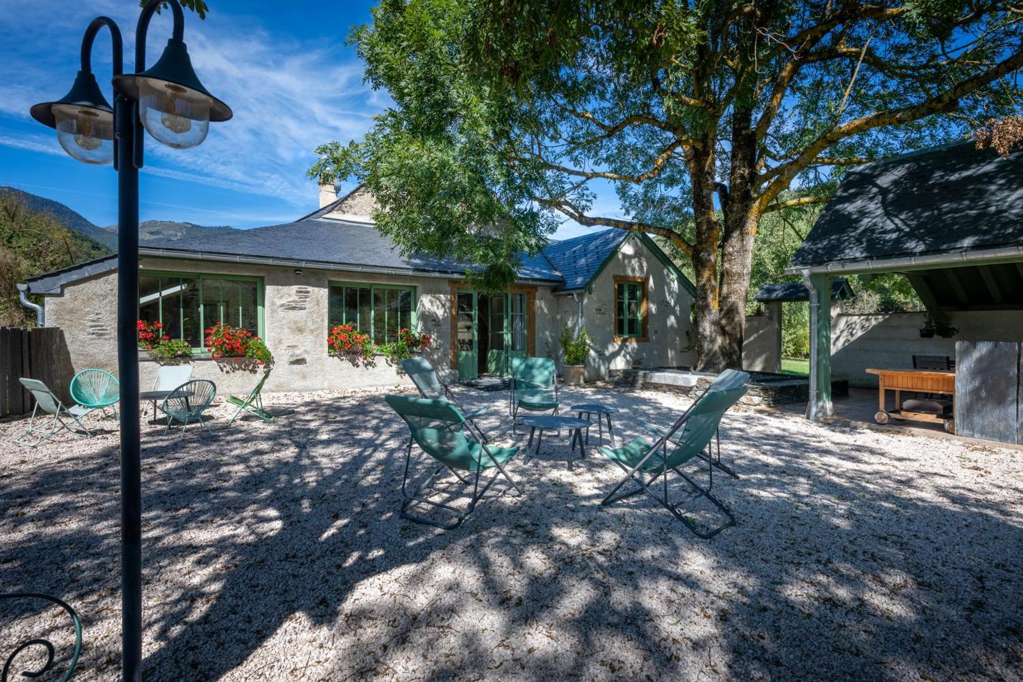 grange rénovée en gîte/maison/chalet Arreau Esterno foto